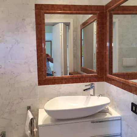 Apartament Charming Flat Varazze