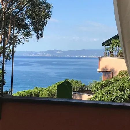 Charming Flat * Varazze