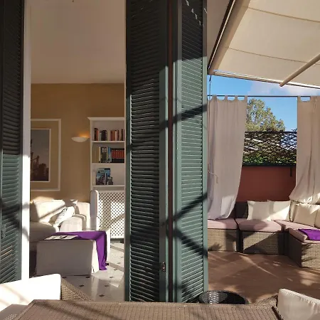 Apartament Charming Flat