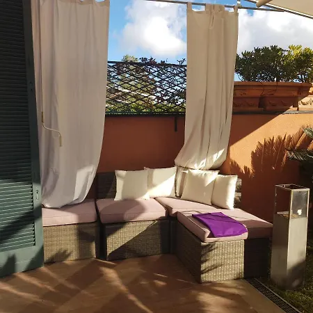 Apartament Charming Flat